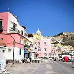 La Terrazza Corricella Casa vacanze *